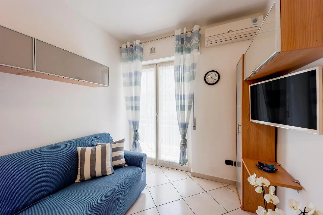 Апартаменты Condominium Volta Holiday Flat Санремо